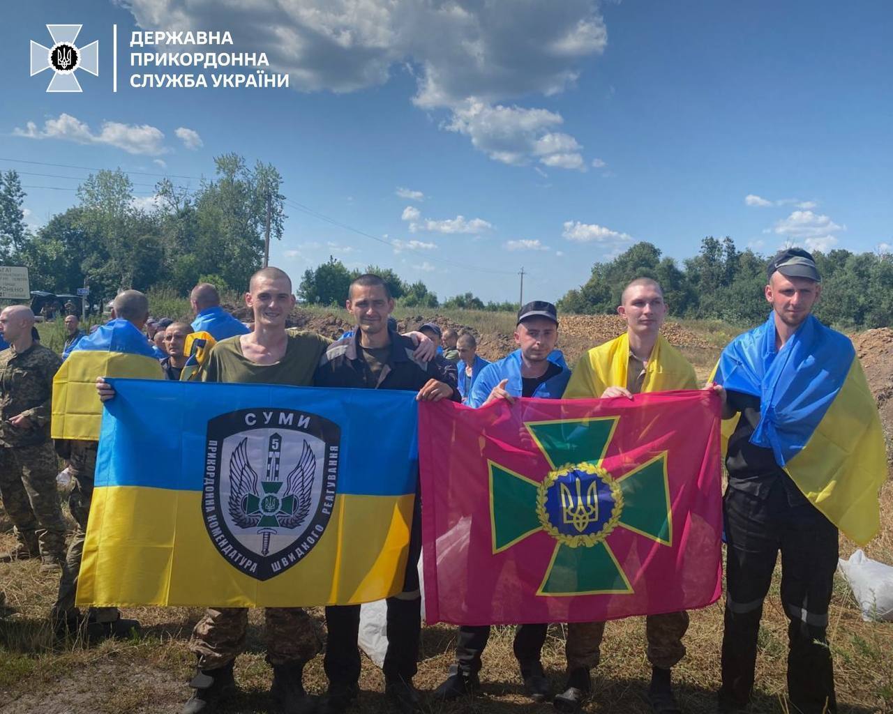 "Неможливо стримати почуттів": мережу розбурхало відео із звільненим з полону українцем