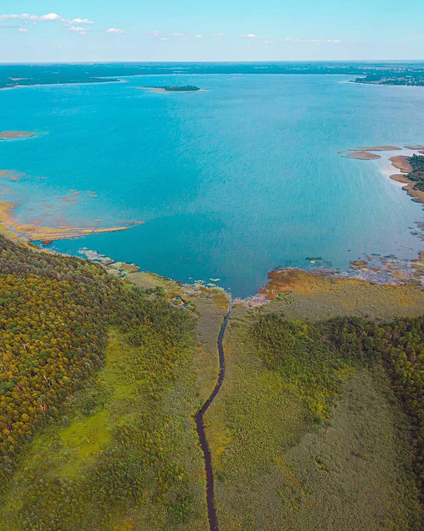 Озера України, біля яких можна відпочити не гірше, ніж на морі