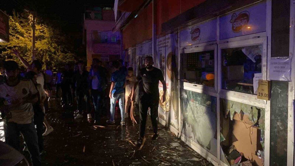 У Туреччині сталися масові зіткнення між турками та сирійцями: силовики затримали 67 людей. Фото