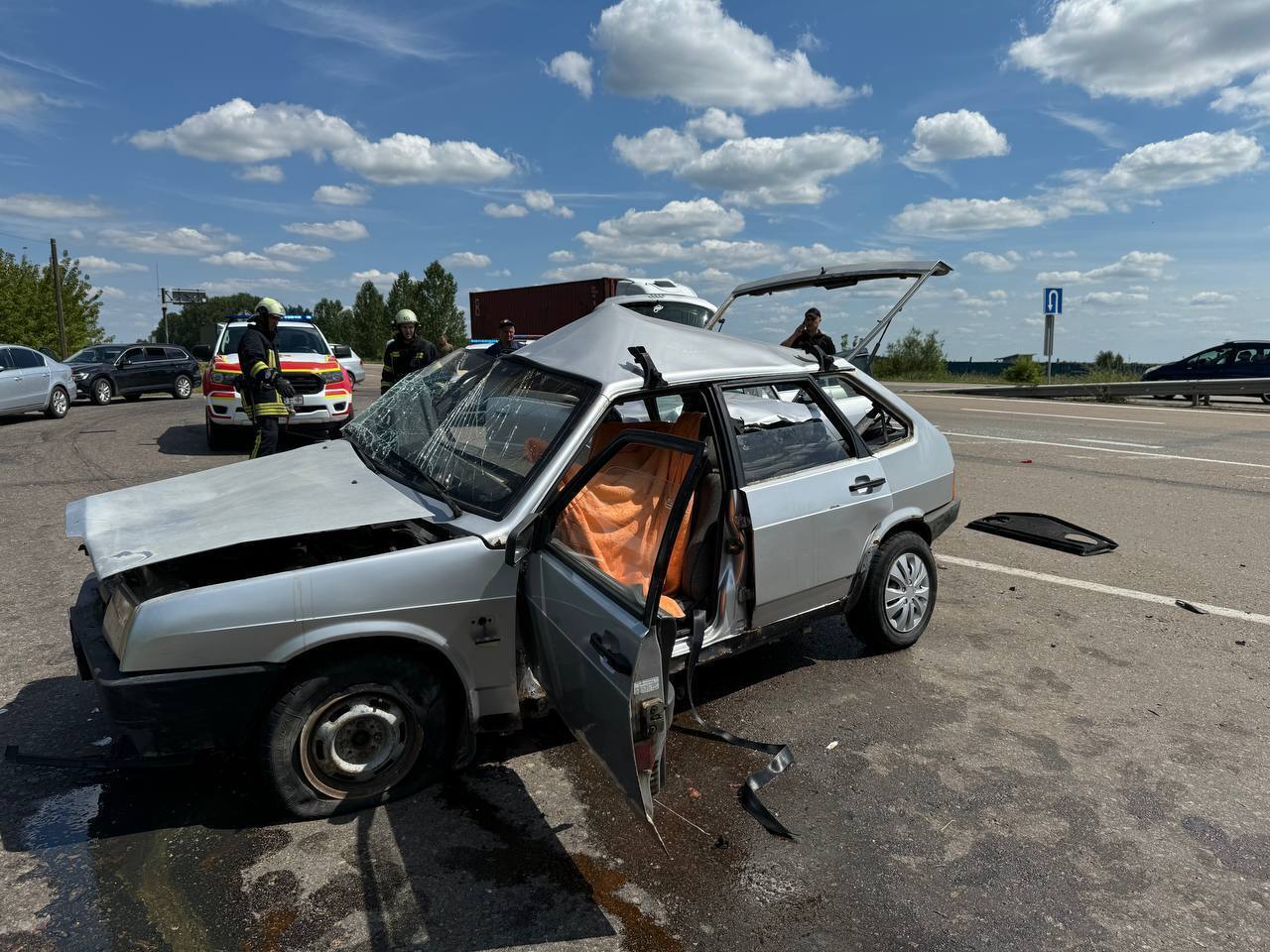 На Волыни столкнулись Audi и ВАЗ: погибла женщина, пятеро травмированных. Фото