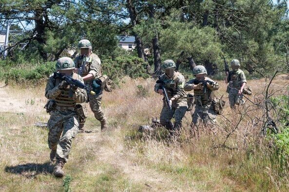 Бойові дії можуть приголомшити непідготовлених: в ЗСУ показали тренування українських новобранців у Британії. Фото