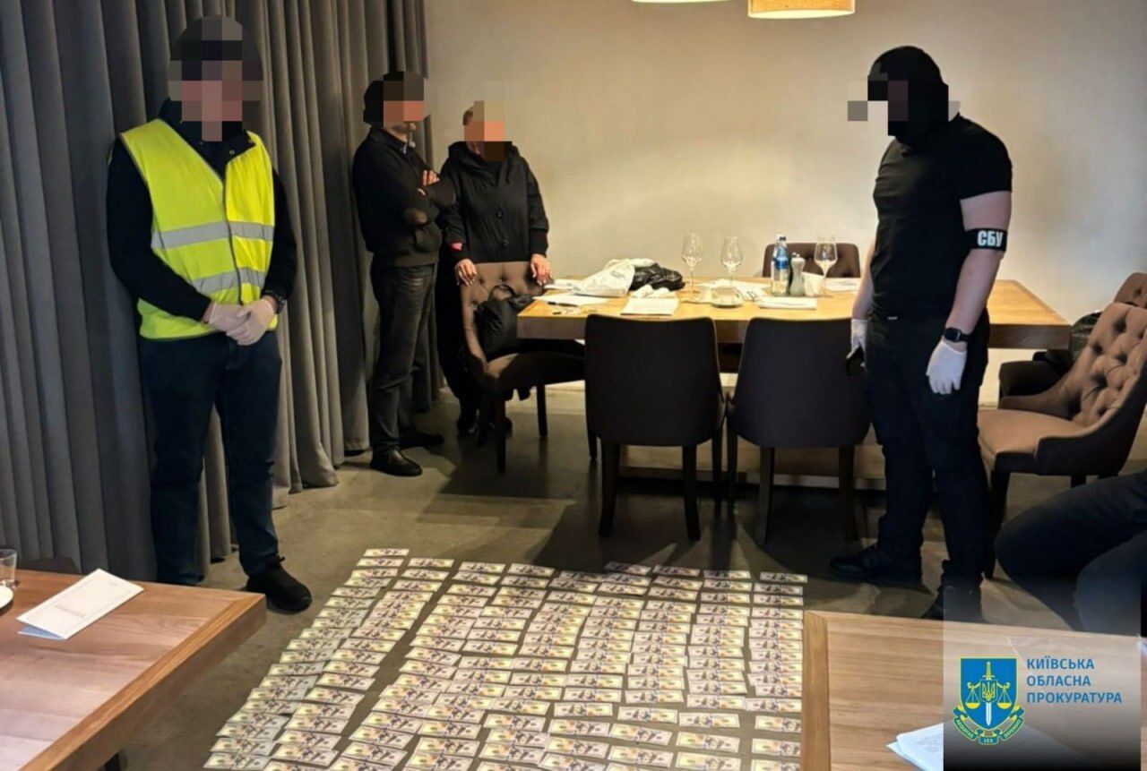 Хабар в понад $21 тис. від фермера: на Київщині судитимуть посадовицю інституту НААН України. Фото