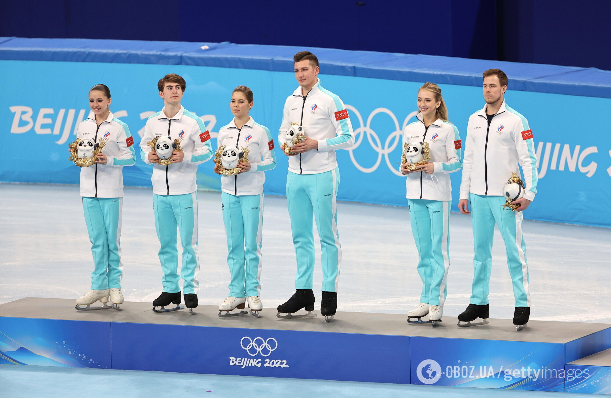 МОК офіційно відібрав золоті медалі Олімпіади у російських фігуристів та віддав їх суперникам