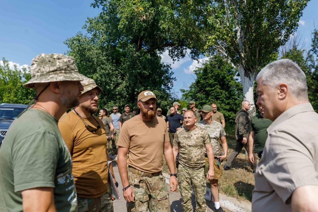 37 дронів до 37-річчя: Порошенко привітав мера Борисполя, який воює на фронті