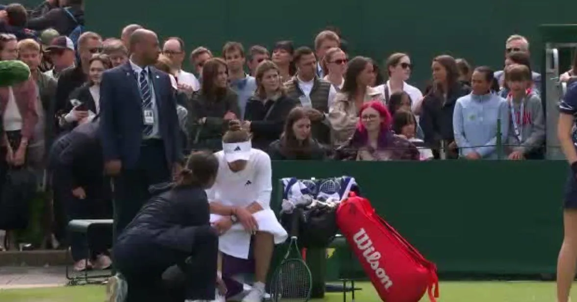 Свитолина с тяжелой победы стартовала на Wimbledon. Видео