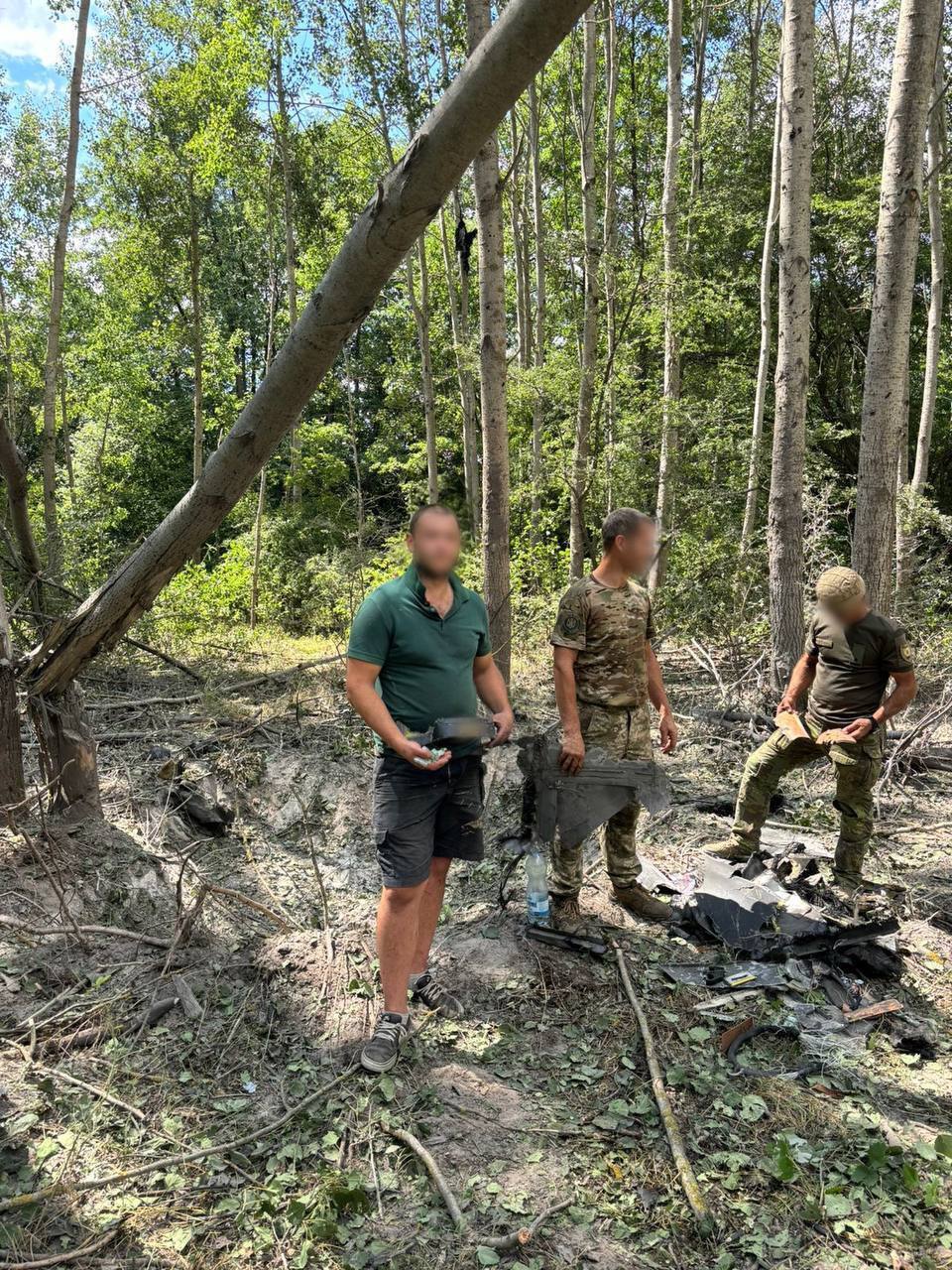 На Київщині внаслідок ворожої атаки пошкоджено будинки, є руйнування. Усі подробиці і фото