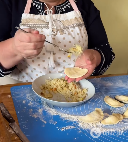 Так вареники вы еще не готовили: как вкусно запечь изделия в духовке