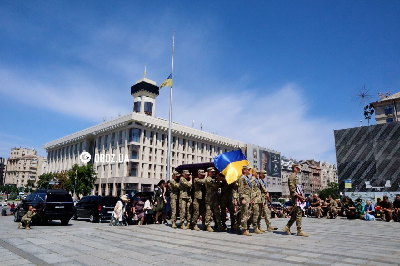 У Києві попрощалися із захисником України Володимиром Сергієвським з позивним "Ірландець". Фото і відео