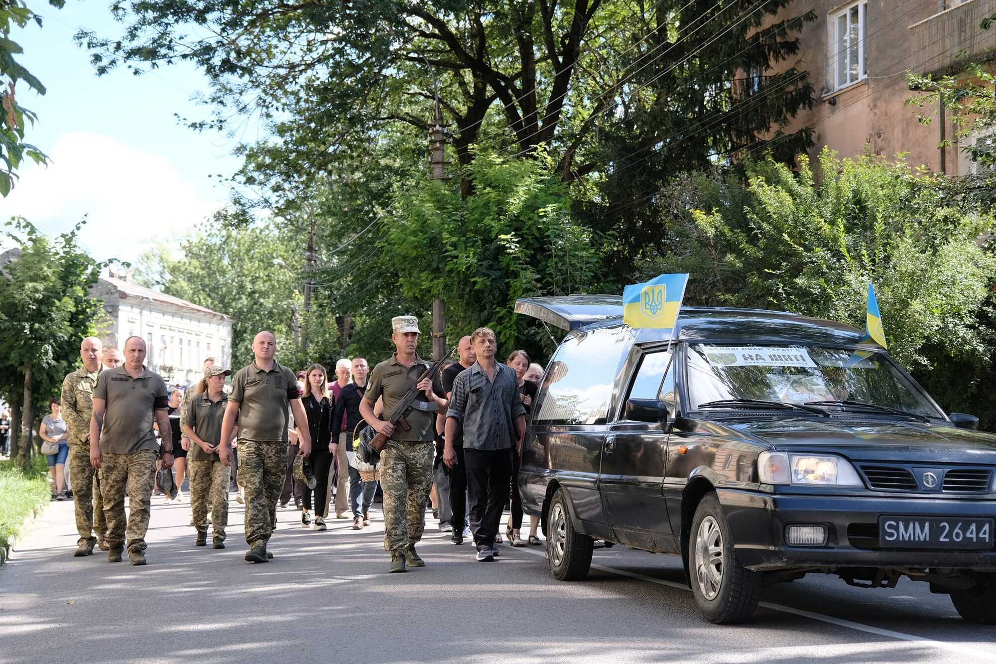 Мечтал стать пилотом: во Львовской области простились с курсантом, погибшим во время учений на самолете К-10 Swift. Фото