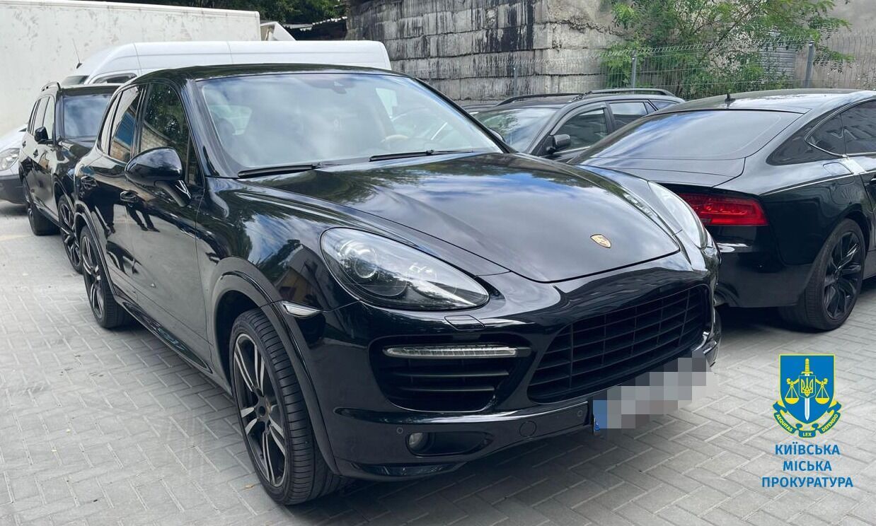 Porsche в автопарку зловмисників