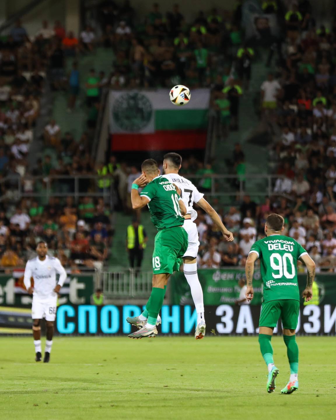 4-0 в овертаймі: у матчі Ліги чемпіонів сталося справжнє божевілля. Відео