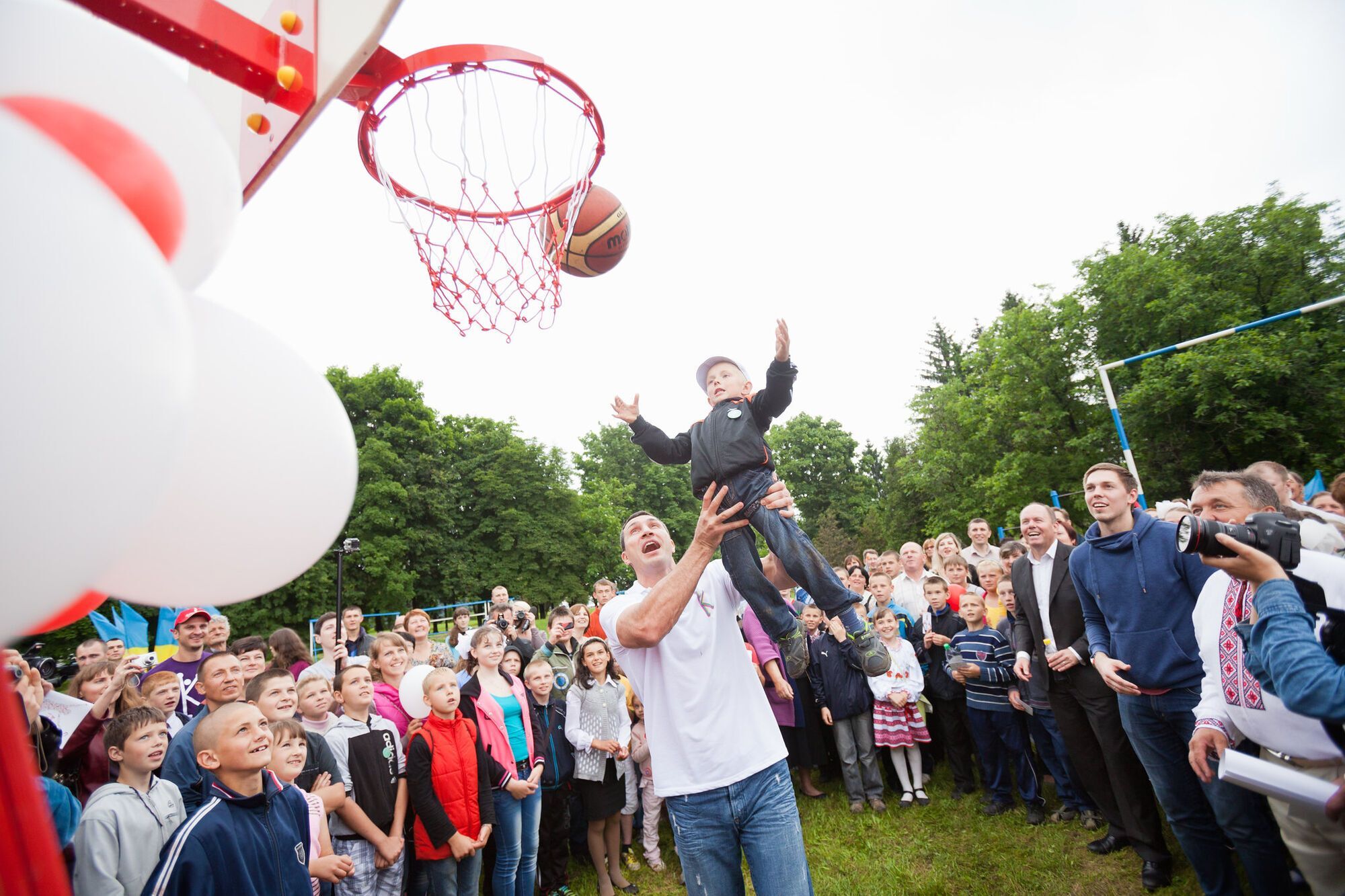 Виховуємо нове покоління українців: Klitschko Foundation відзначив свій 21-й рік 