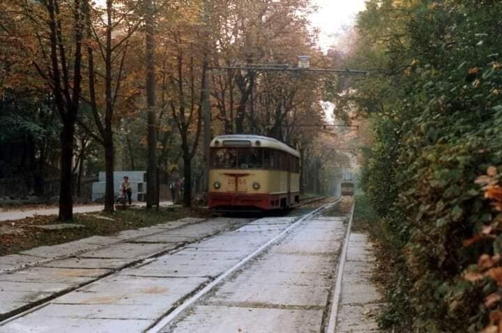 Завдяки трамваям можемо побачити місто: Київ 1985 року на фотографіях іноземця