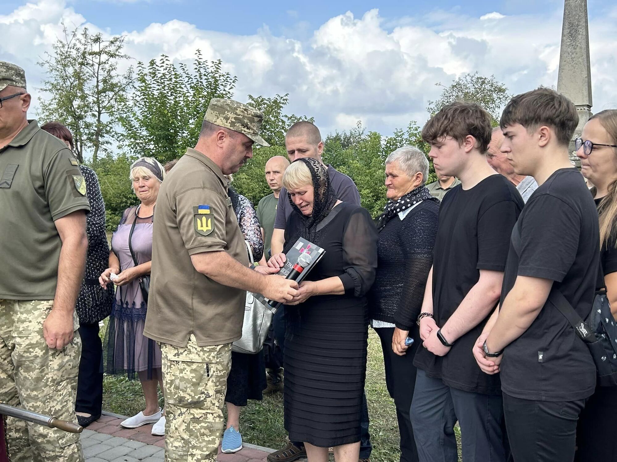 Без отца остались сыновья: в боях Донецкой области погиб защитник с Тернопольщины. Фото