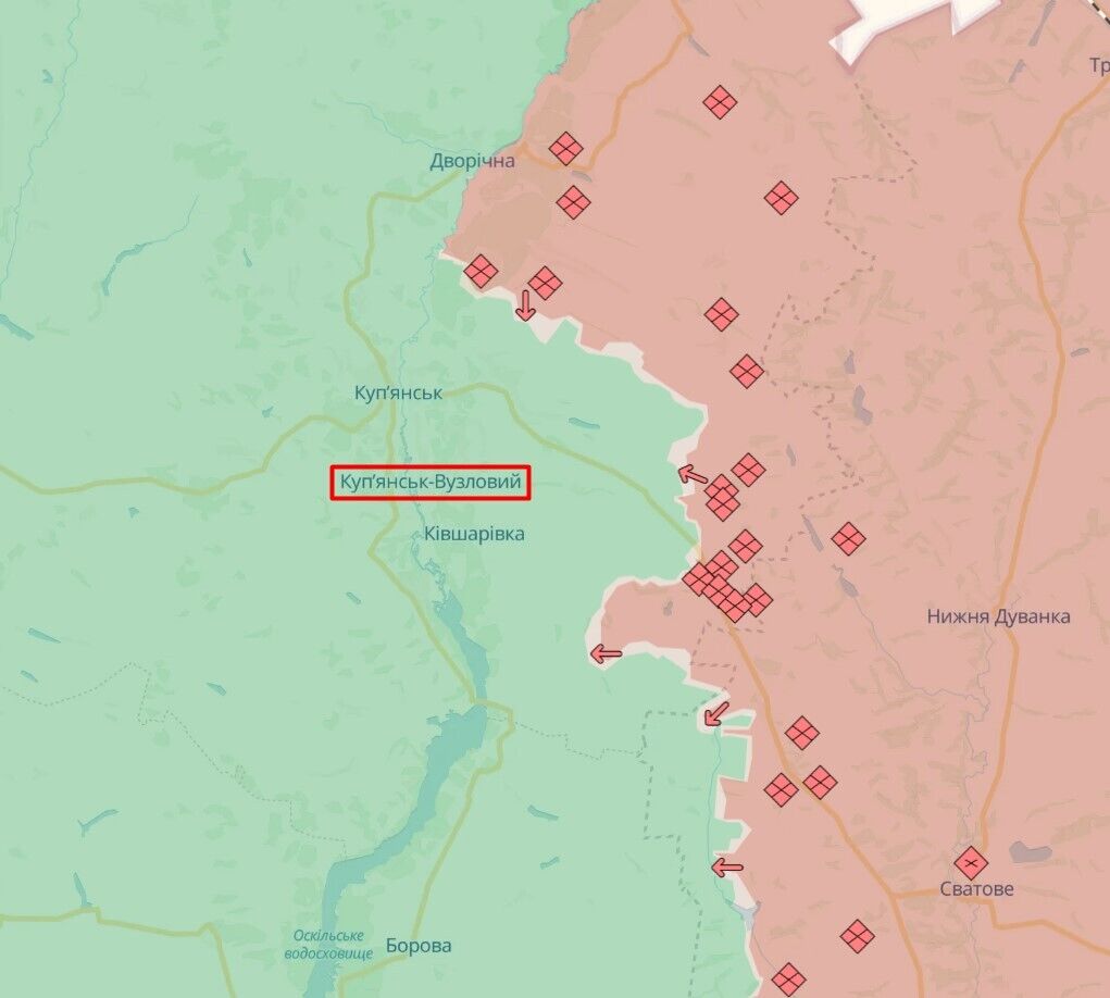 Окупанти вдарили по центру Купʼянська-Вузлового на Харківщині: є загиблі та поранені. Фото