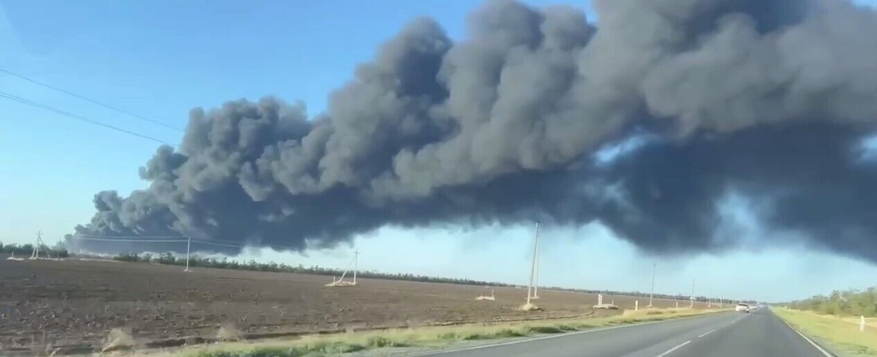 В России пожаловались, что ВСУ снова атаковали нефтебазу в Ростовской области: она горит уже шестой день. Фото и видео