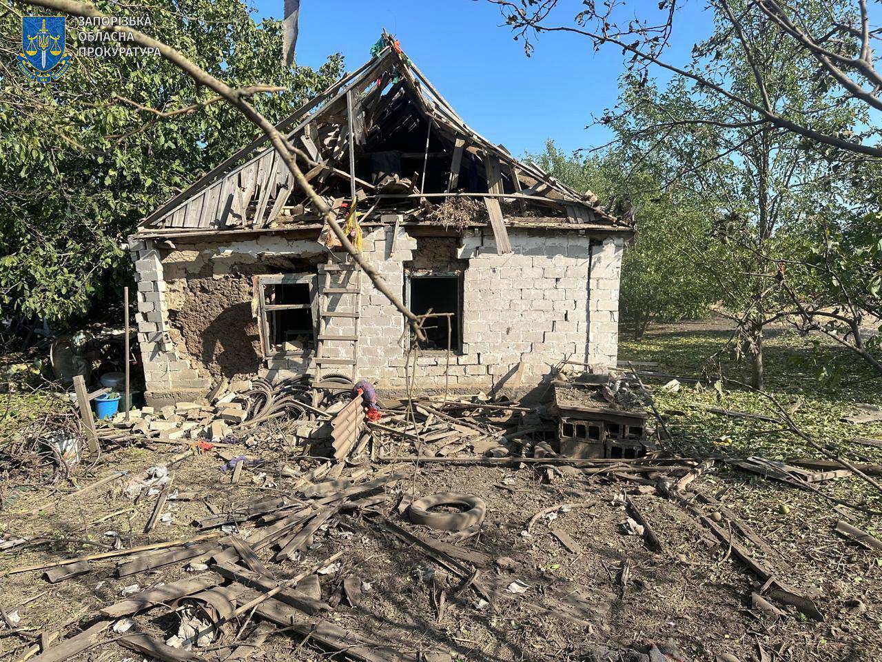 Оккупанты ударили по Запорожской области, есть прилет по объекту энергетики и жертва