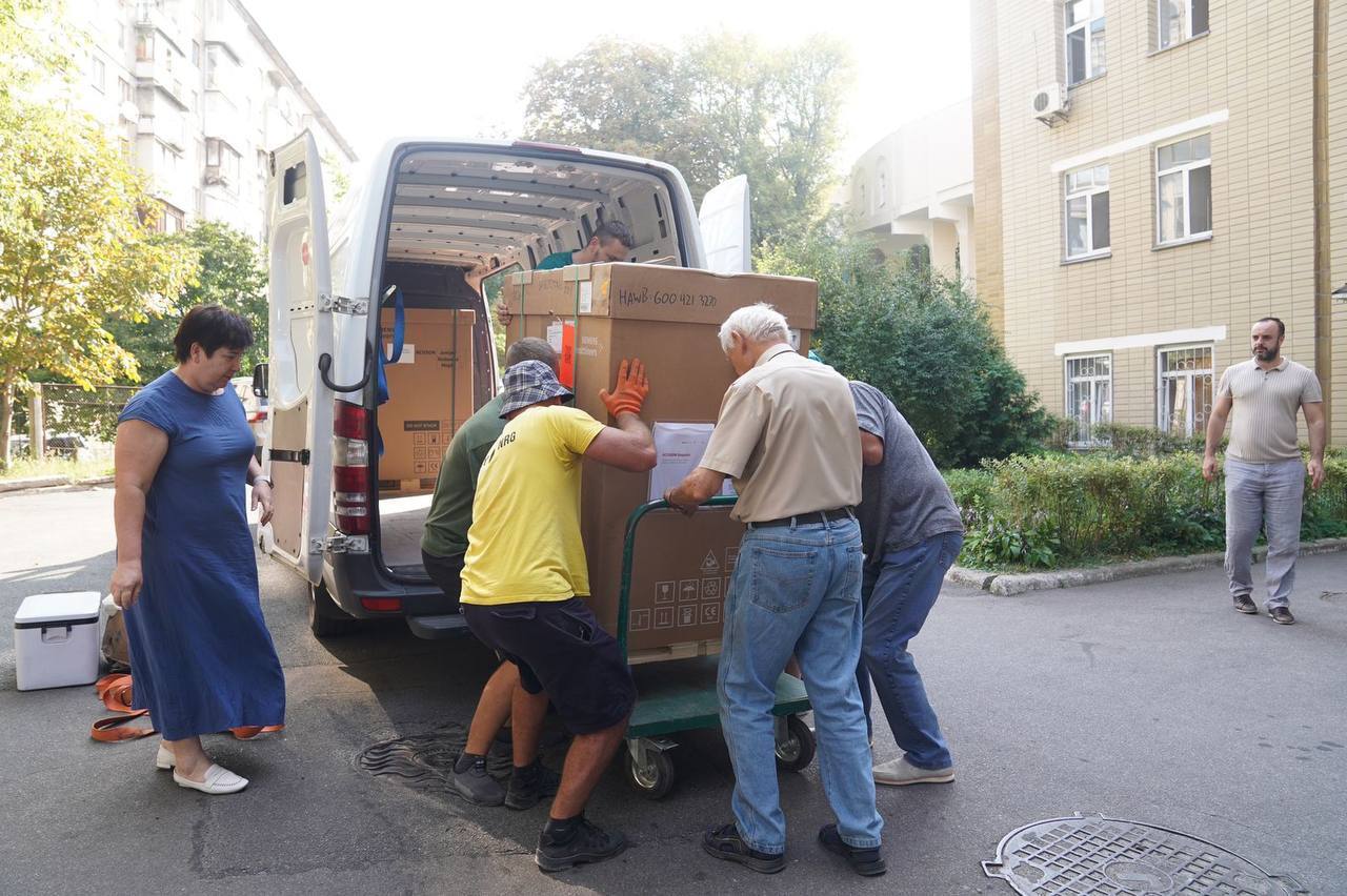 Перинатальний центр і дитяча клінічна лікарня № 1 у Києві отримали надсучасні УЗД-апарати