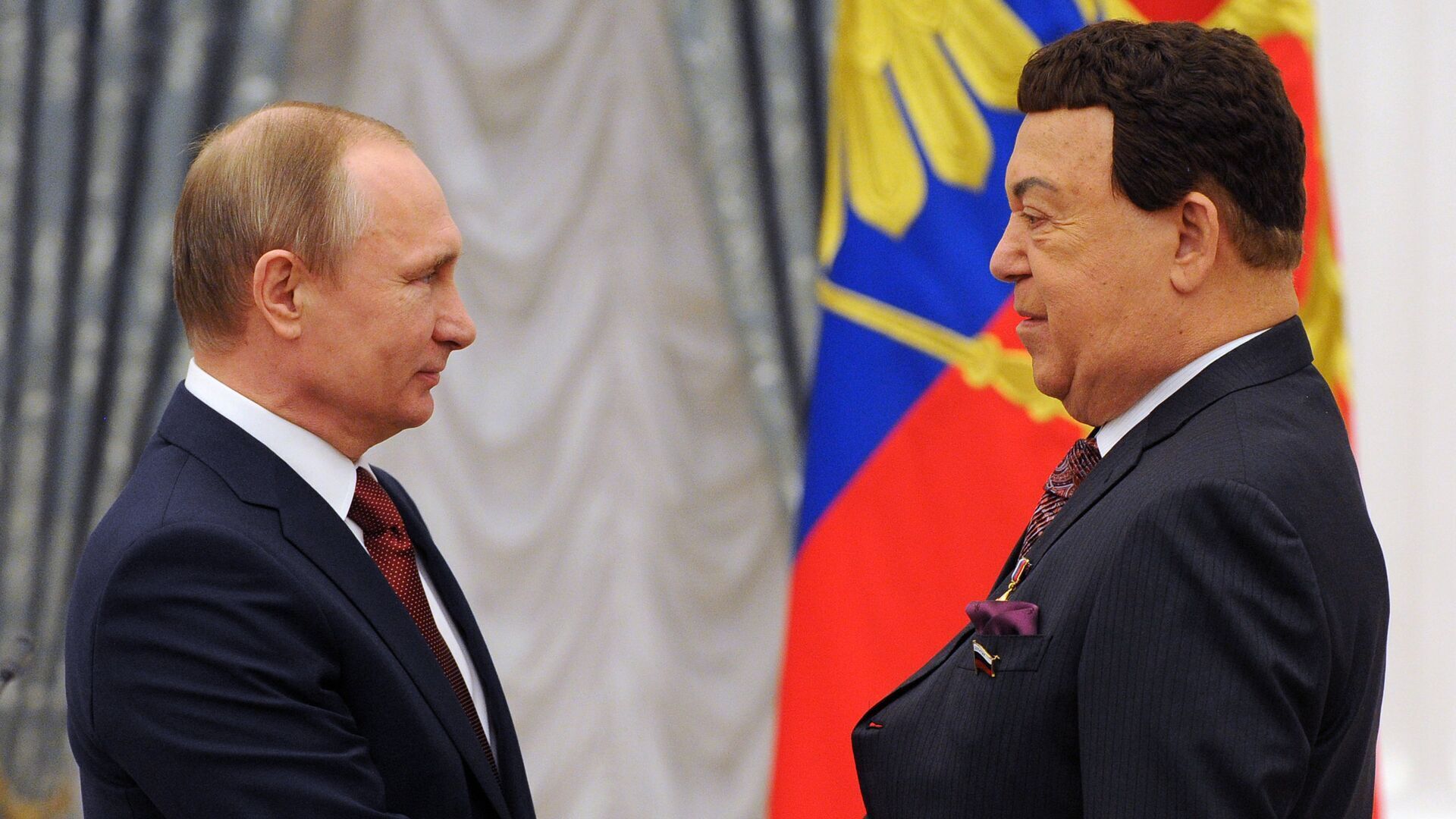 "Сиділи Кучма, Путін і Лукашенко". Іво Бобул розповів про виступ перед диктаторами й пояснив, чому Кобзон підтримав війну в Україні