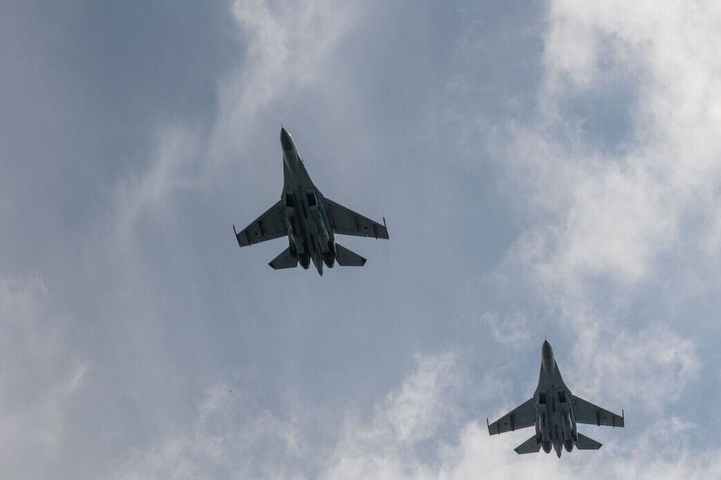 F-16 в Україні: Зеленський офіційно підтвердив і показав перші кадри