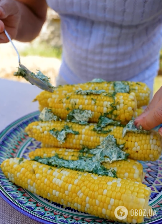 Как вкусно приготовить молодую кукурузу, чтобы она была не жесткой и не сухой: очень простой способ