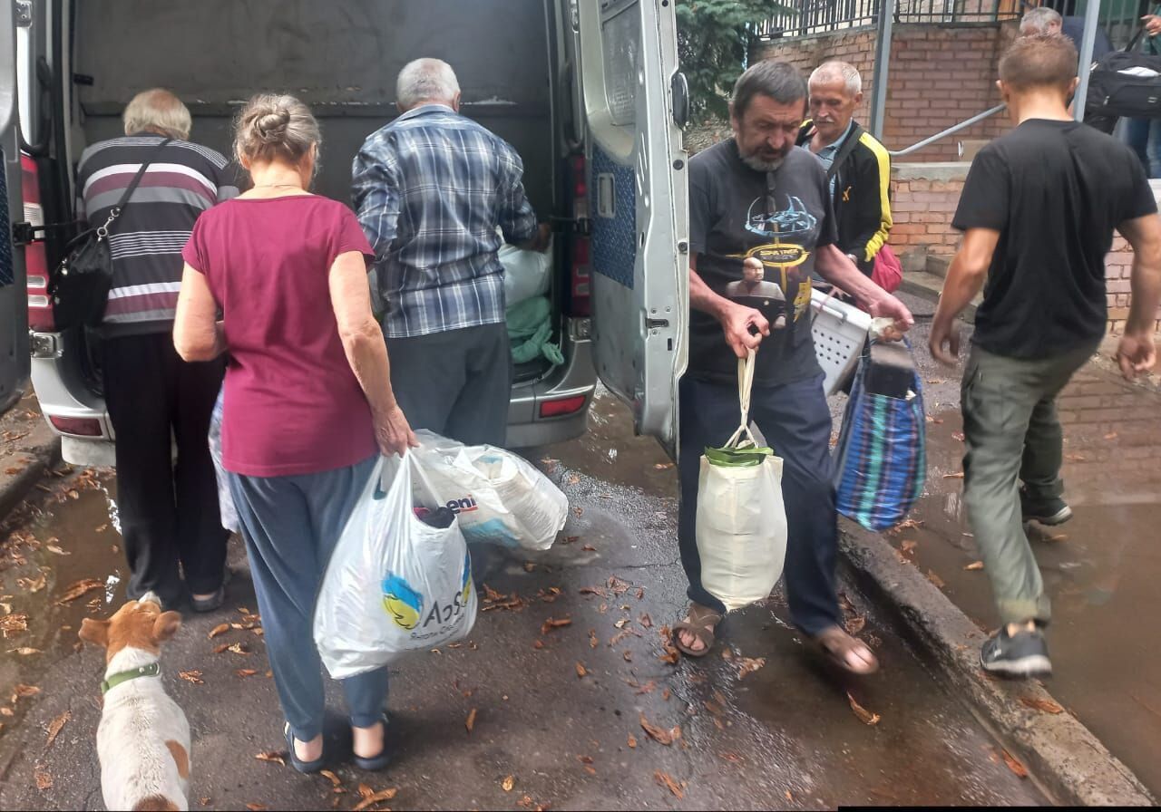 Оккупанты продвинулись вплотную к Торецку, продолжается эвакуация населения – ГВА