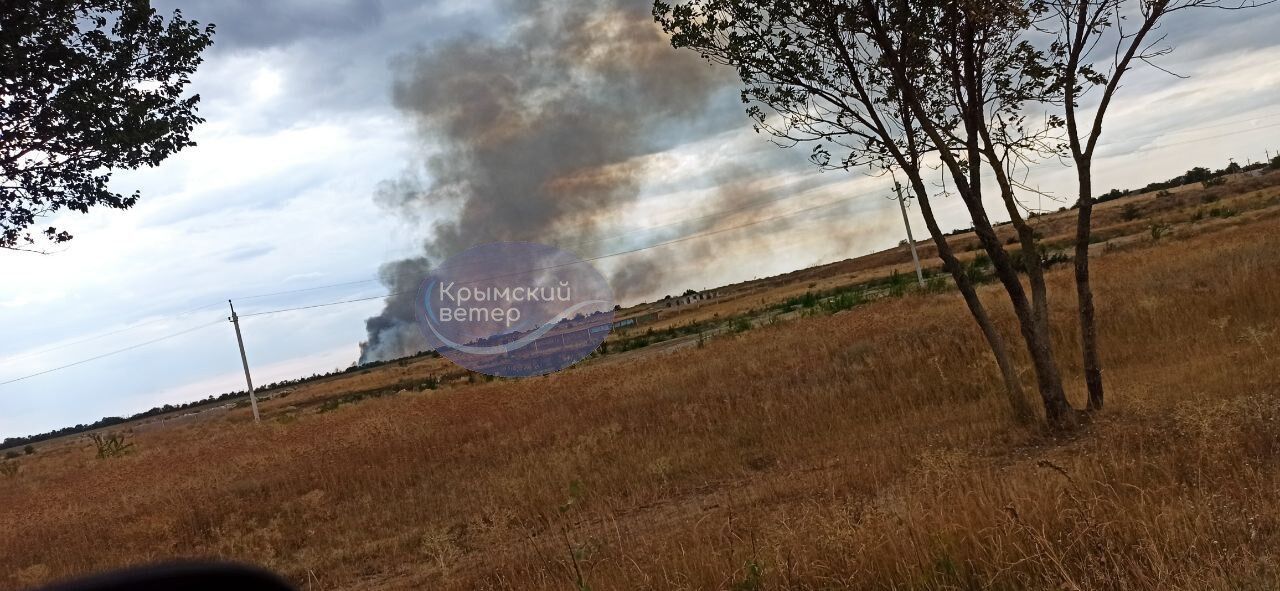 Дым в центральной части временно оккупированного полуострова