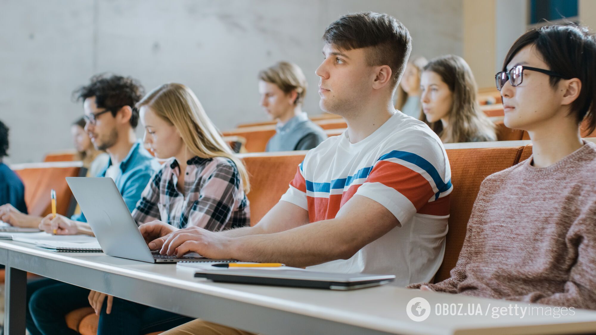Поступление в магистратуру и аспирантуру 2024 года: стала известна стоимость специально организованной сессии ЕВЭ