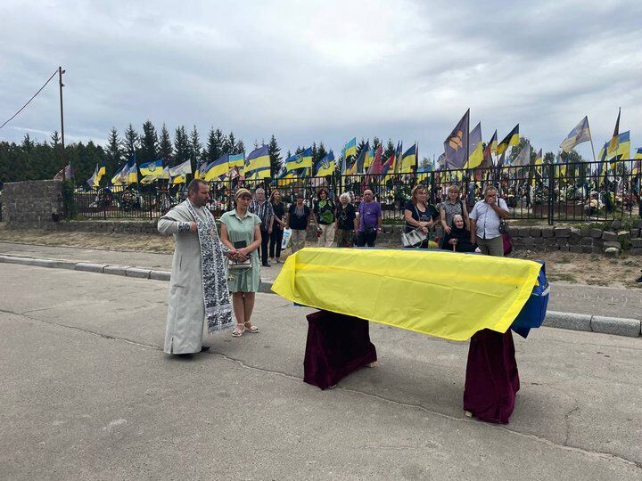 Похоронили Героя в Сумах