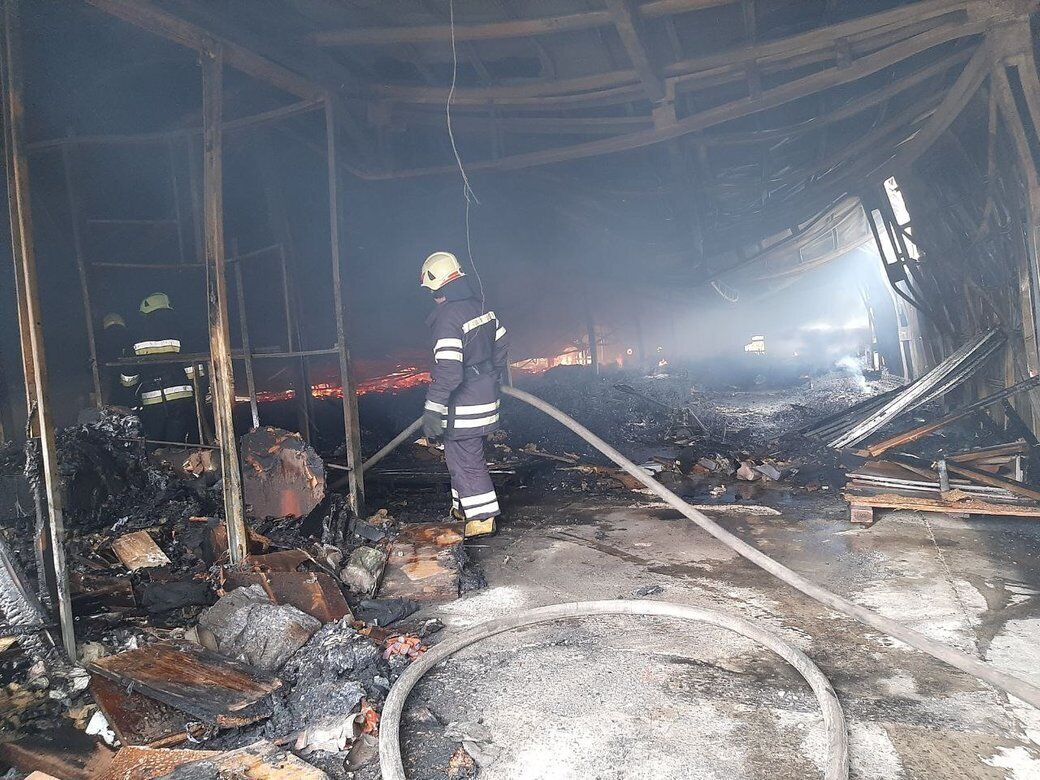 На Хмельниччині внаслідок ворожої атаки сталась пожежа: з'явились подробиці. Фото