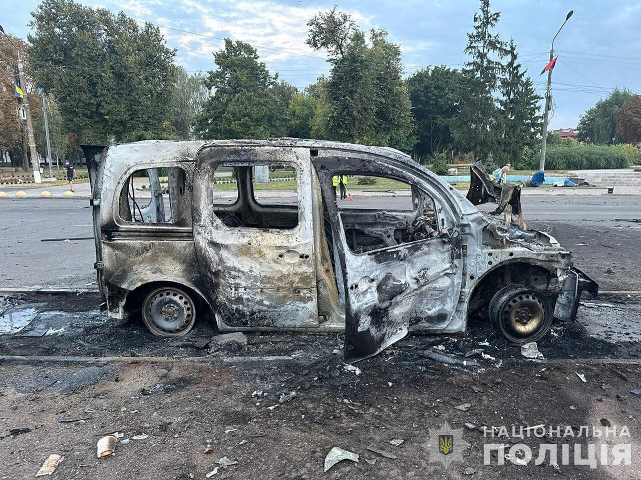 Росіяни вдарили по Конотопу на Сумщині: у місті зникло світло, постраждали 14 людей. Фото