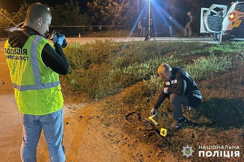 На Хмельниччині чоловік влаштував перестрілку з поліцією, є поранені: фото 