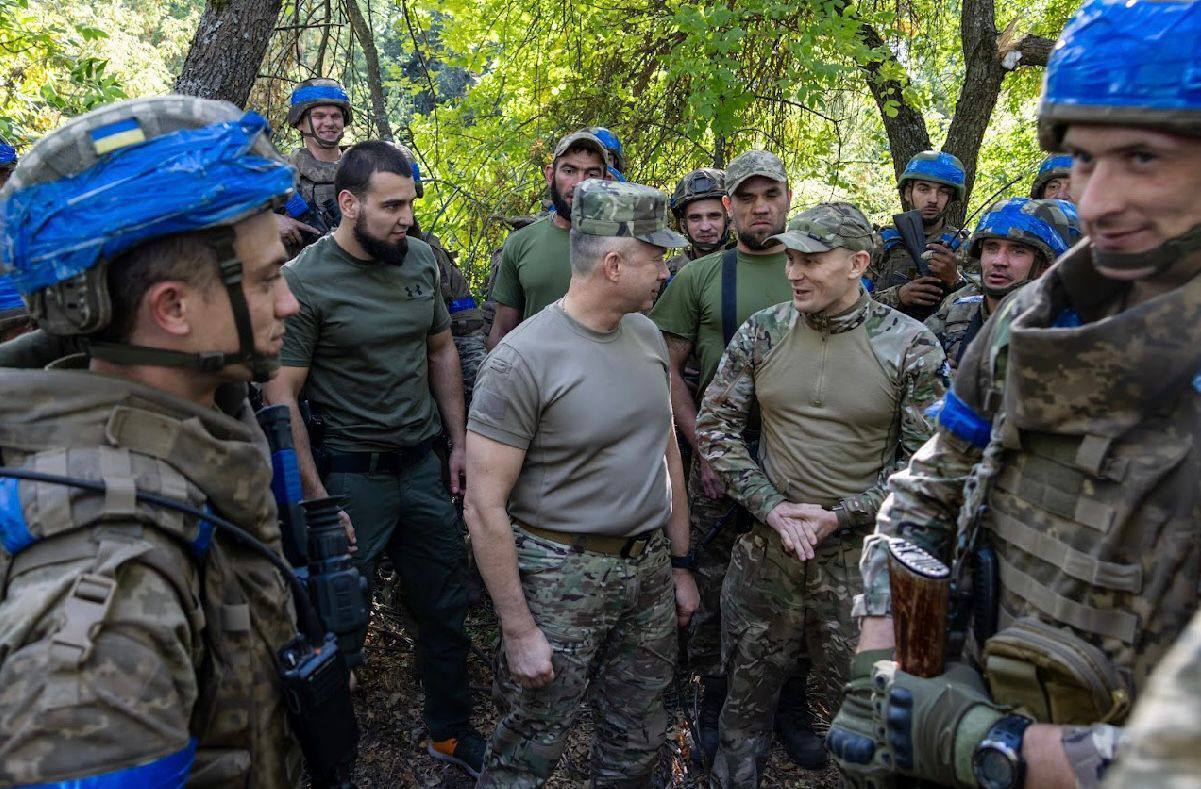 Сирський показав українських захисників напередодні бою: фото з фронту