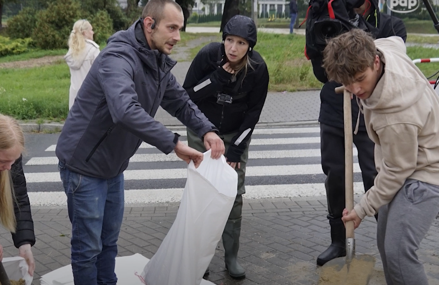 Зносить будинки, мости, заливає метро і ластівки падають з неба: Європу накрив водяний армагеддон