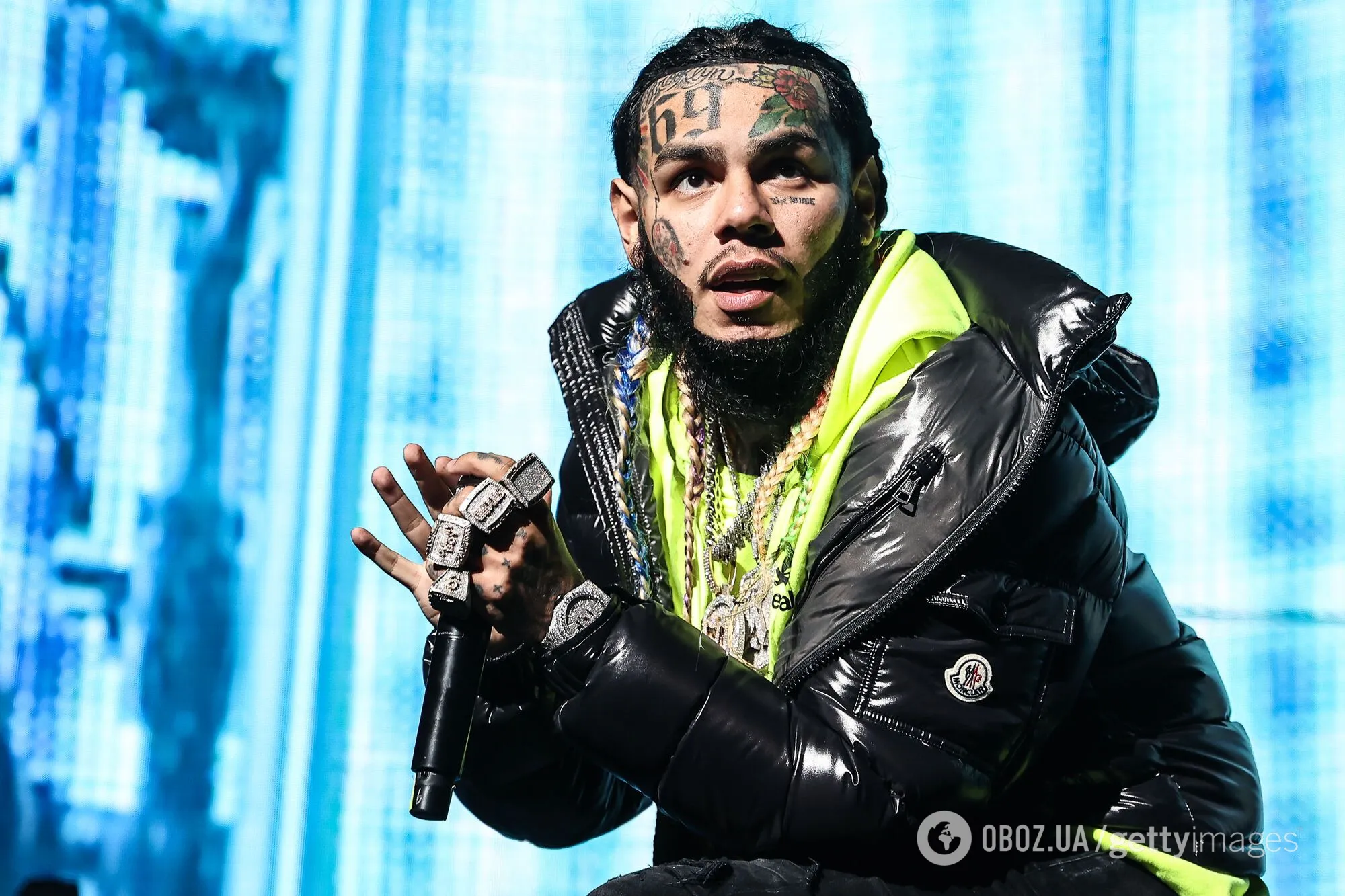 "Москва, я люблю тебе". Репер 6ix9ine анонсував концерт у Росії: чому зірвався його виступ у 2022 році