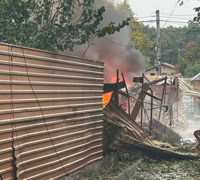 Загинула одна людина, поранень зазнала 90-річна пенсіонерка.