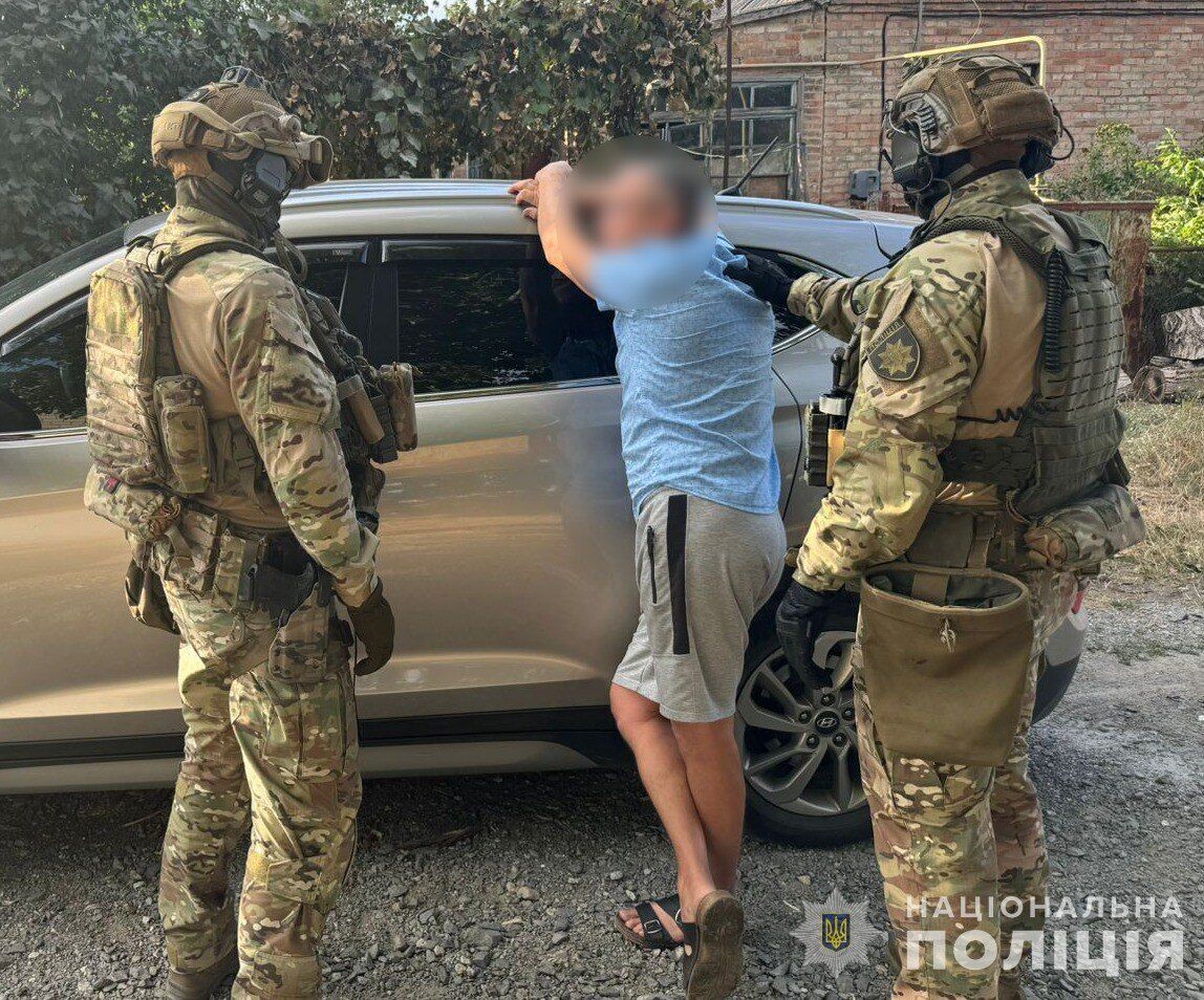 В Кировоградской области задержали мошенника, обманывавшего родственников павших военных