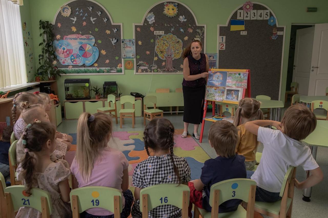 "Это доказательство стойкости нашего народа": Зеленский поздравил украинцев с началом нового учебного года, несмотря на войну. Фото