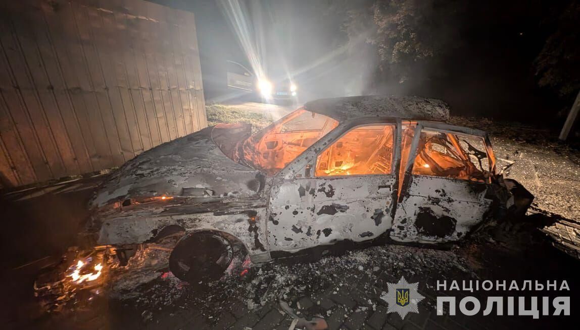 Окупанти атакували дроном авто з родиною в Нікополі: є загиблі й поранені. Фото