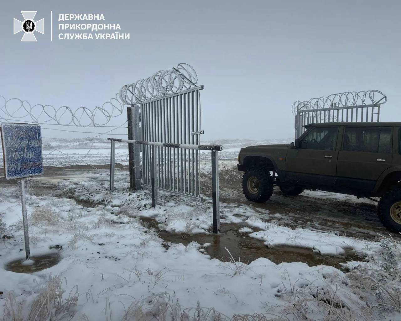 В Україні випав перший сніг: у мережі показали колоритні кадри. Фото і відео