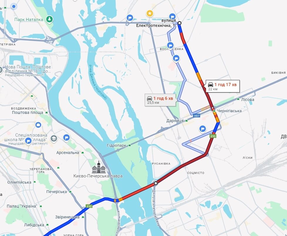 В Киеве утром возникли огромные пробки: где затруднено движение авто. Карта