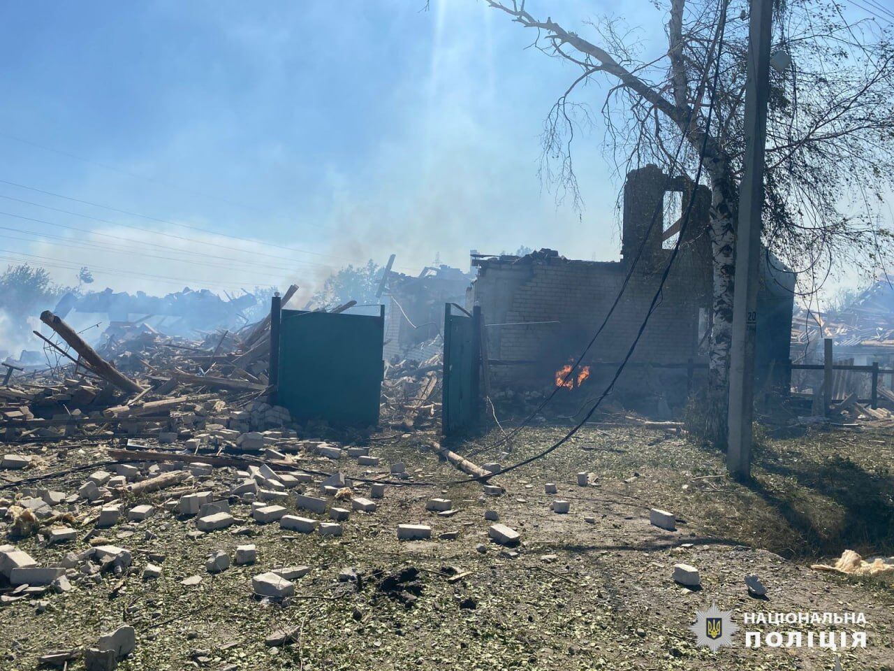 В Харьковской области из-за вражеских обстрелов погибли две женщины, еще 10 человек ранены. Фото