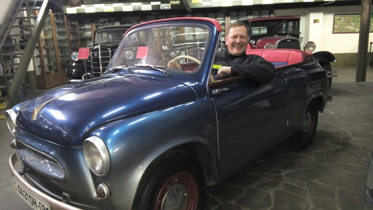 Продав майно і втік до Америки: у ДТП на Волині пастор вбив першокласницю