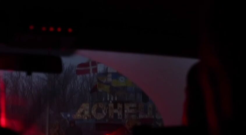 Кличко зустрів Новий рік із захисниками України на фронті та передав їм чергову партію допомоги від Києва. Відео