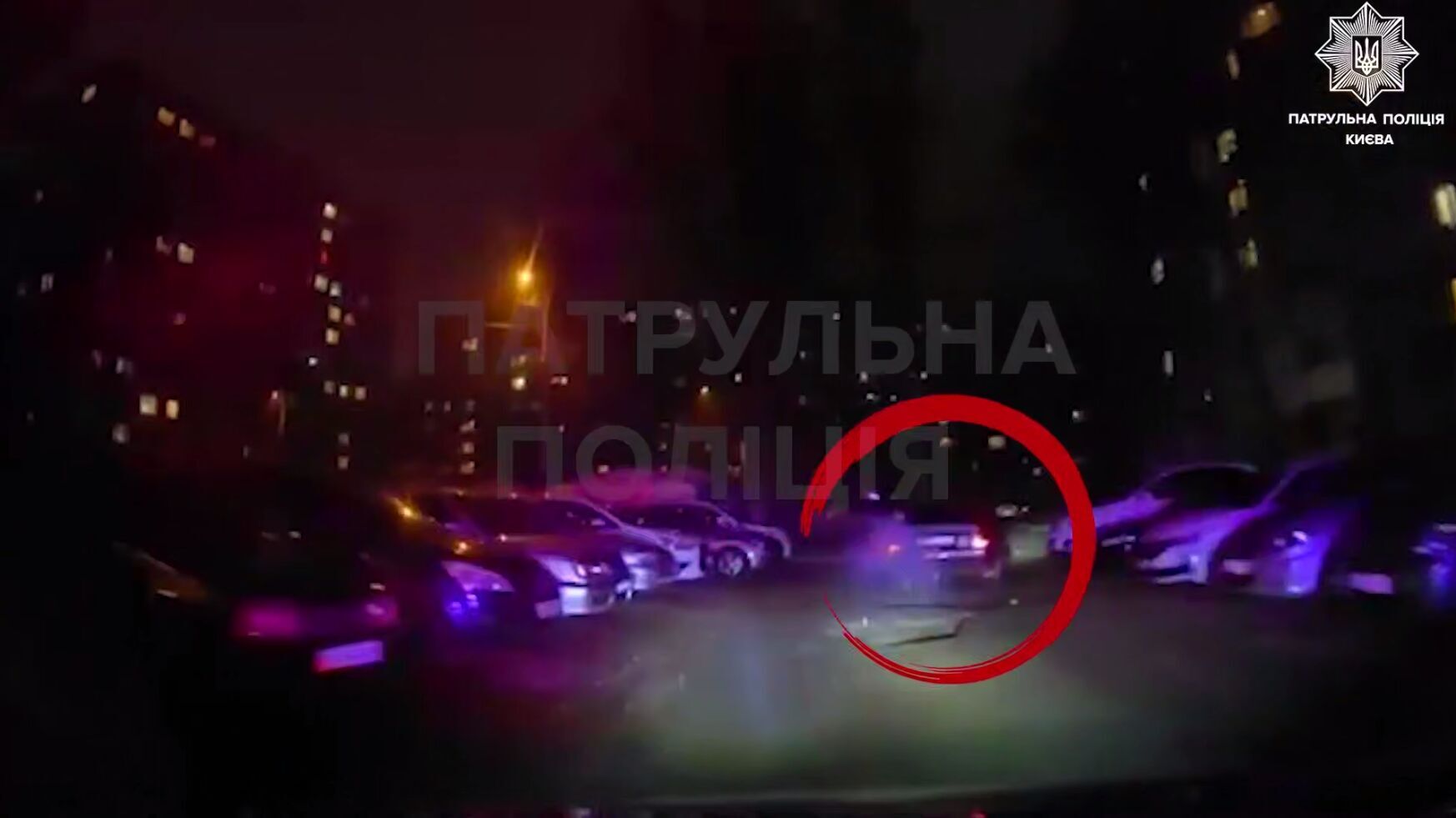 "Я не їхав, я пасажир": у Києві п’яний водій намагався уникнути покарання за порушення ПДР. Відео