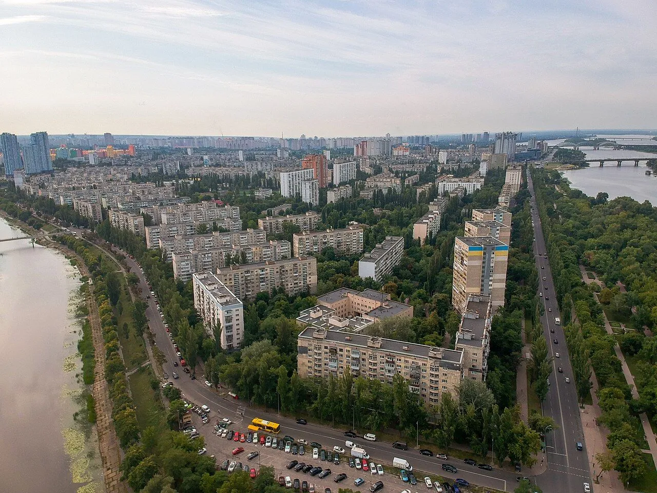 Масив створювали як зразковий: історія будівництва "Київської Венеції" та архівні фото