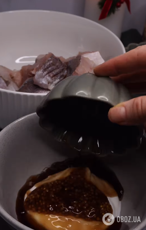 Хек получится нежным и сочным: как вкусно запечь рыбу в духовке
