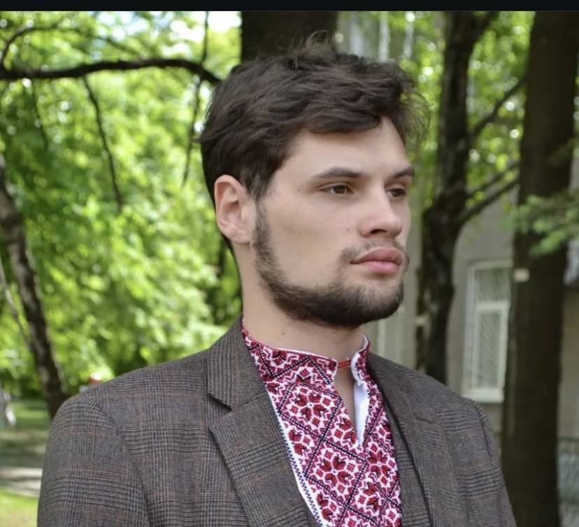 "З мамою завжди трималися за руки": що відомо про вчительку музики з Кривого Рогу, яку вбила Росія