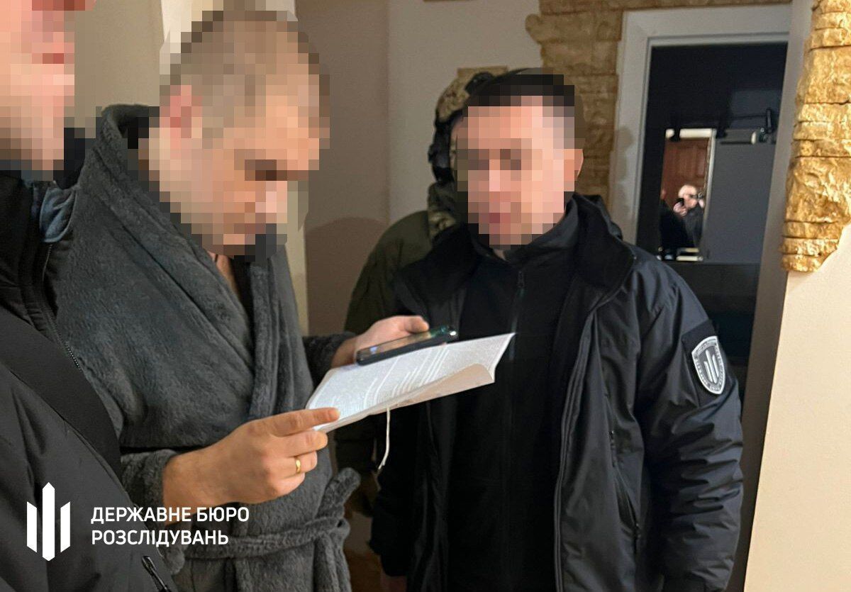 Присвоил приборы ночного видения почти на 4 млн грн: на Днепропетровщине задержали заместителя командира воинской части. Фото