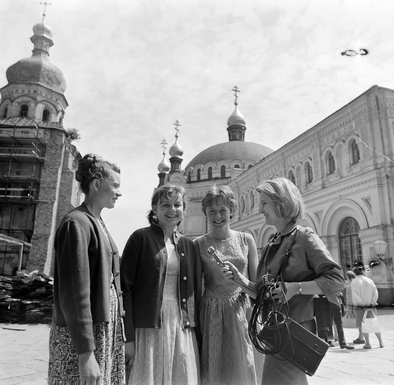 Столица и ее жители: как выглядел Киев на снимках венгерского фотографа в 1965 году. Фото